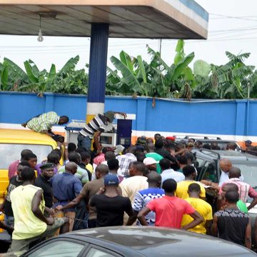 Fuel Crisis: APC Has Lost Control Of Governance — PDP Fuel Crisis: APC Has Lost Control Of Governance — PDP