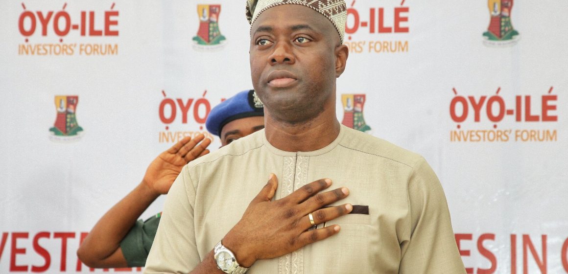 Makinde Donates N10 Million for Completion of Queen’s School Building