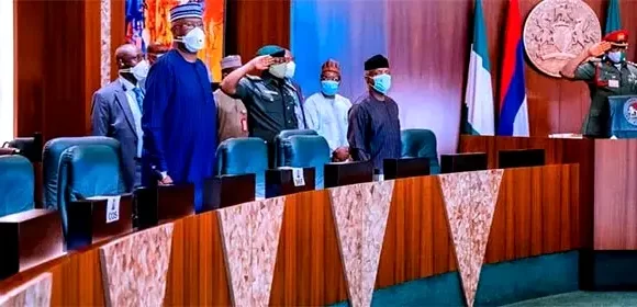 Resign if you’ve picked nomination forms, Buhari tells ministers, others