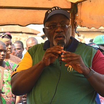 Hon. Stanley Adedeji Olajide Visits Residents At Alago (Oke-Ado) And Ogunleye Compounds (Joyce B) In Ibadan SW